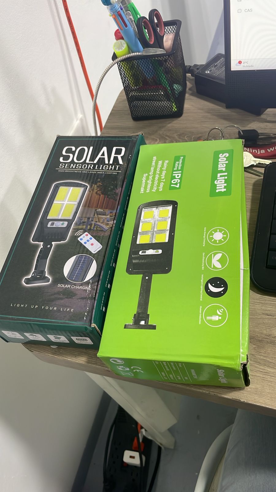 Miniatura 4 de Lampara Solar con sensor IP67